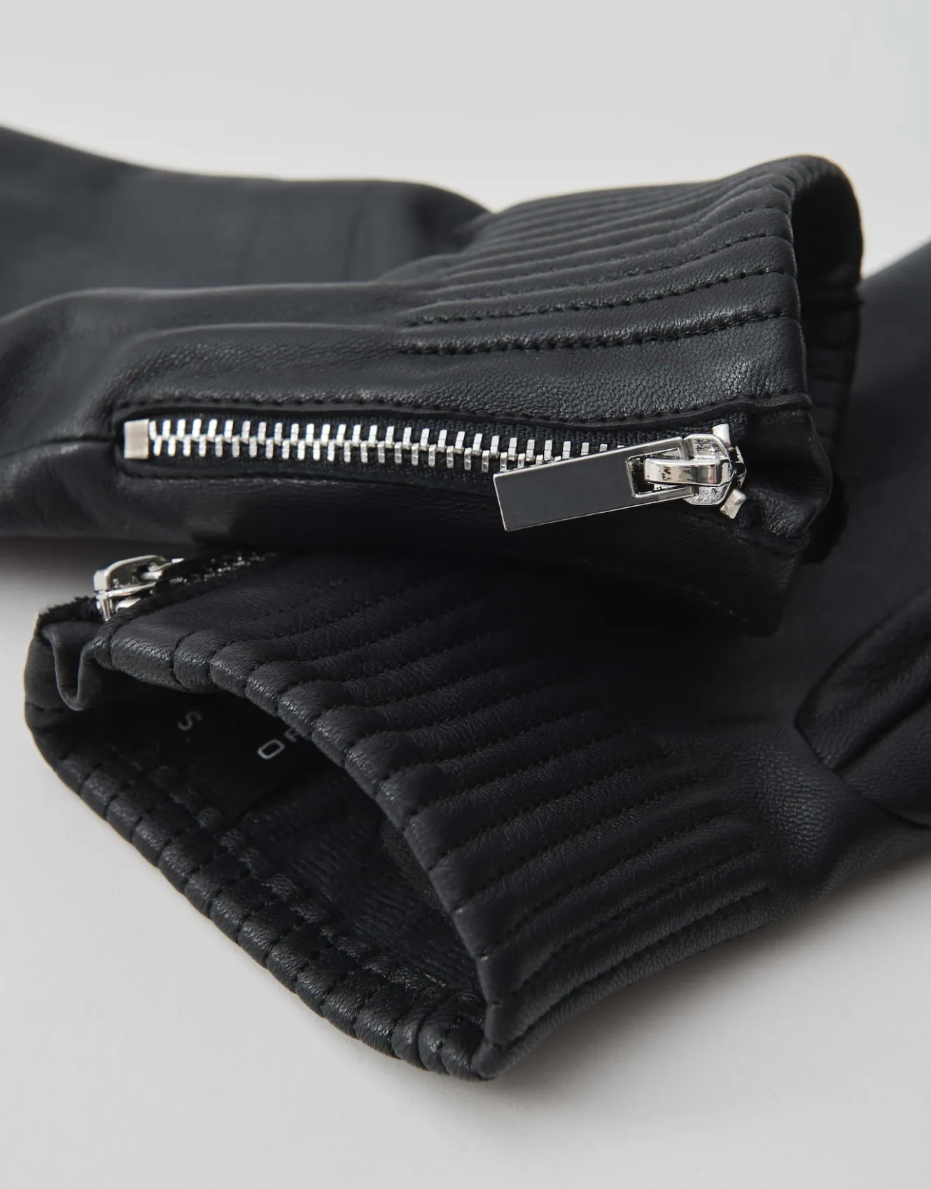 Leren Handschoen Alettio Gloves Zwart Online Bestellen*OPUS Flash Sale